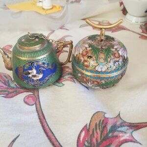 Chinese Enamel CLOISONNE Apple Trinket Box and teapot